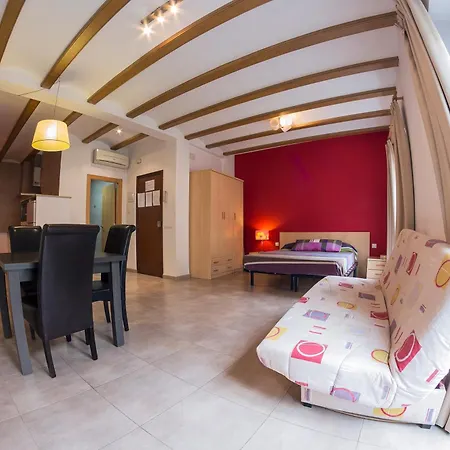 Loft In 2th Floor & Terrace In 4th Floor Apartment