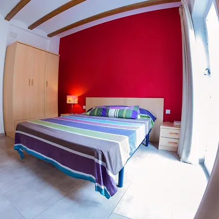 아파트 Loft In 2th Floor & Terrace In 4th Floor 발렌시아